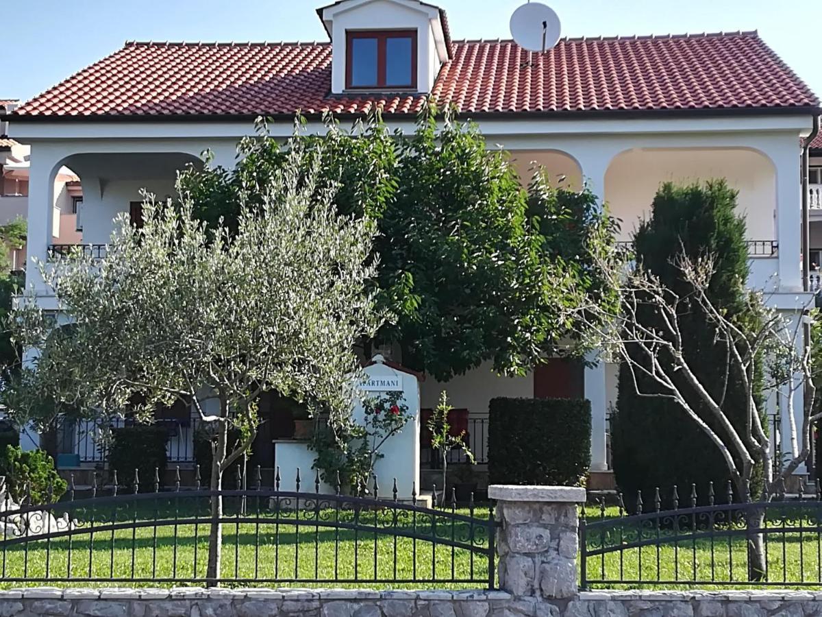 Apartmani Am Krk Town Bagian luar foto