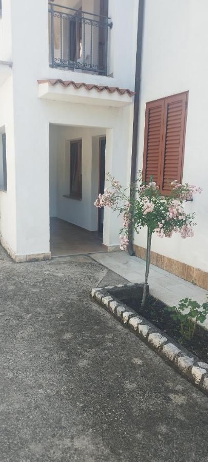 Apartmani Am Krk Town Bagian luar foto
