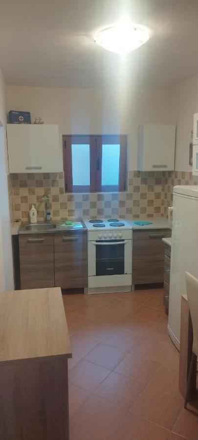 Apartmani Am Krk Town Bagian luar foto